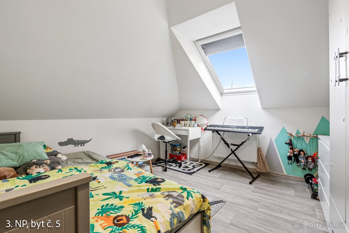 Prodej vícegeneračního domu 452 m², Osek, ev.č. 00938 - 7