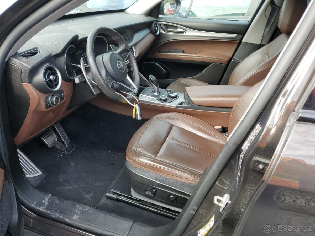 Alfa Romeo Stelvio Sport 2018 - 7