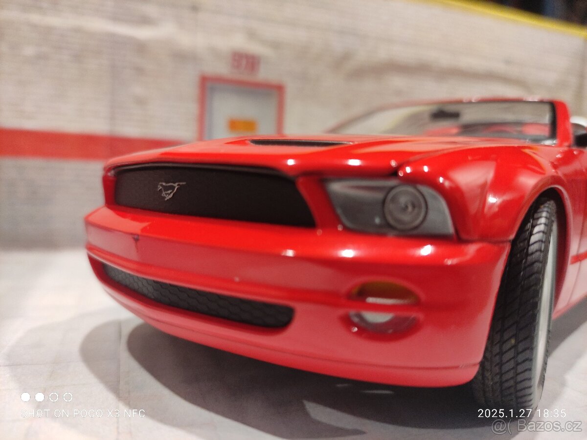 Ford mustang Cabrio 1:18 - 7