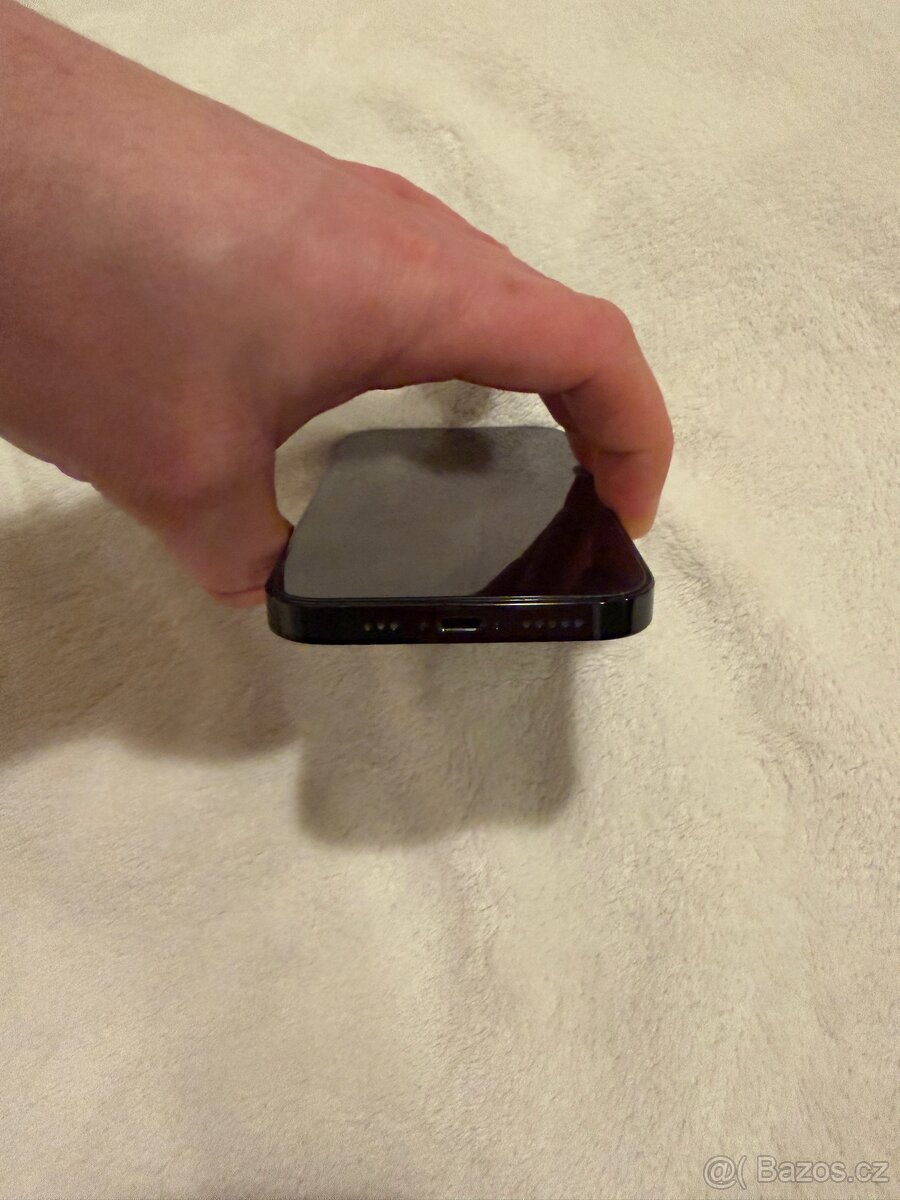Apple iPhone 14 Pro 128 GB černý - 7
