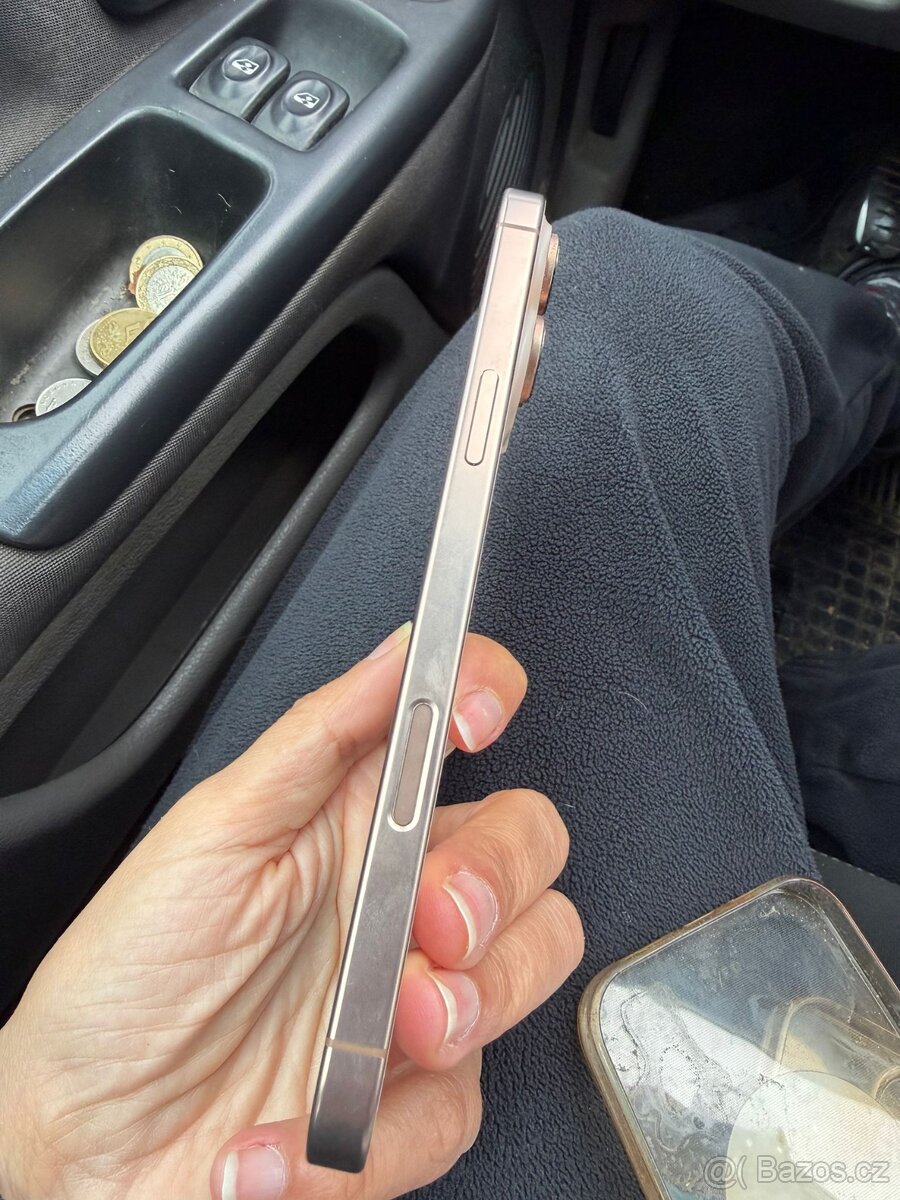 Apple iPhone 16 pro max 1TB e-sim - 7