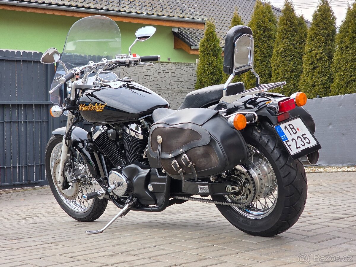 Honda VT 750DC Black Widow, původ ČR, opěrka, brašny, plexi - 7