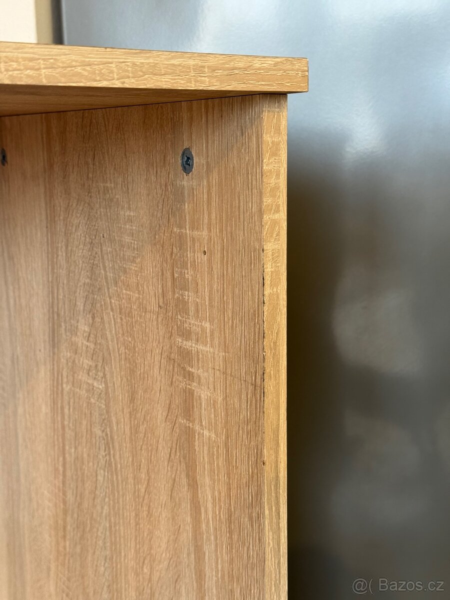 Psací dřevěný stůl - 7