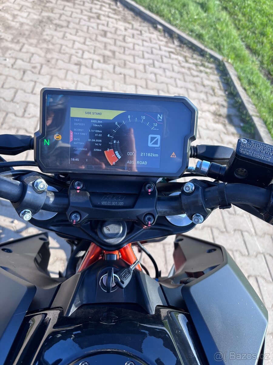 KTM Duke 125 Akrapovič - 7