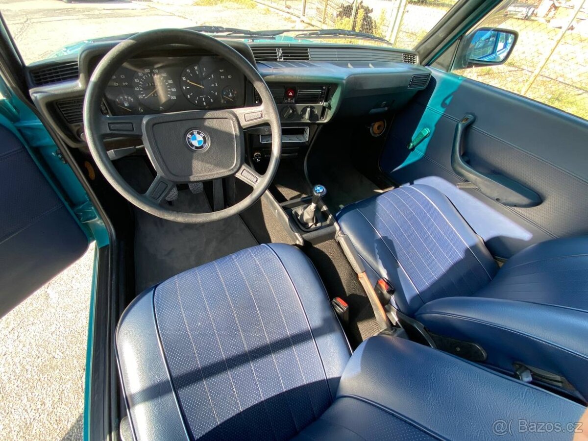 BMW 315 E21 - 7