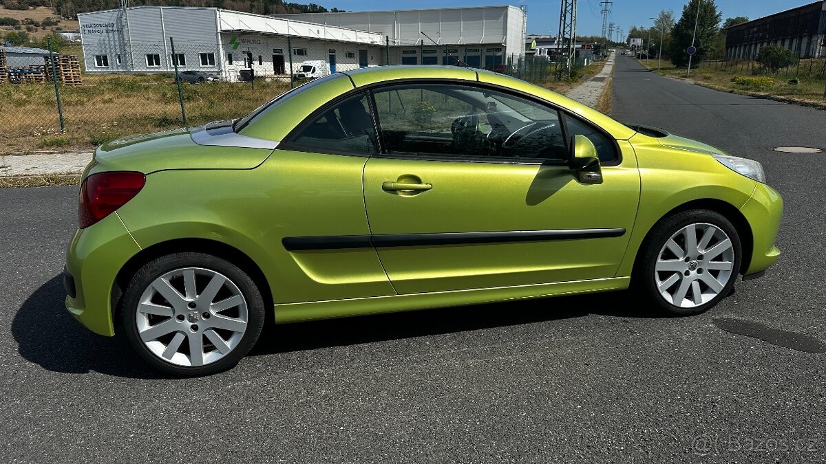 PEUGEOT 207 1.6 Cabrio - 7