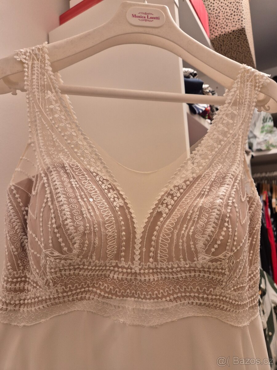 Svatební šaty 40/42 vhodné i jako těhotenské - 7