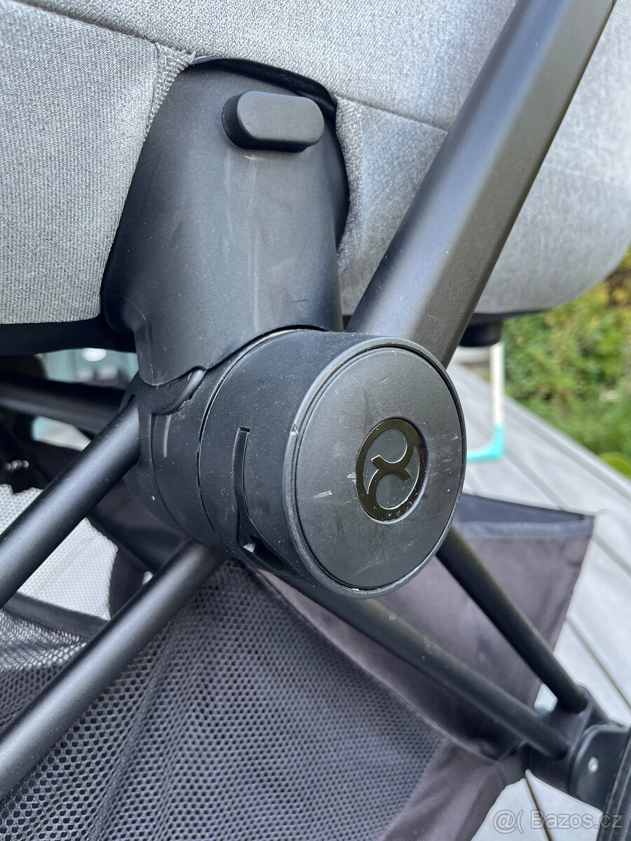 Hluboká korbička Cybex Priam Lux KOI a podvozek - 7