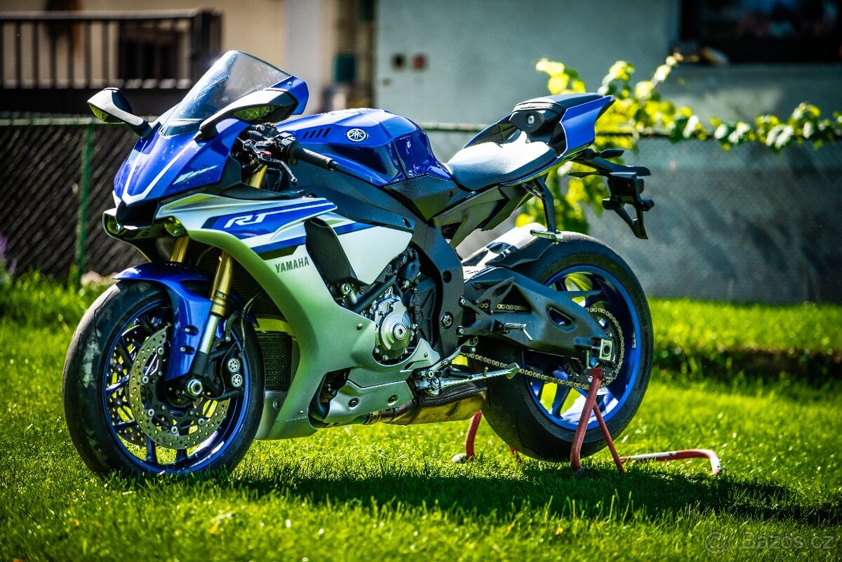 Yamaha YzfR1 Vánoční sleva - 7
