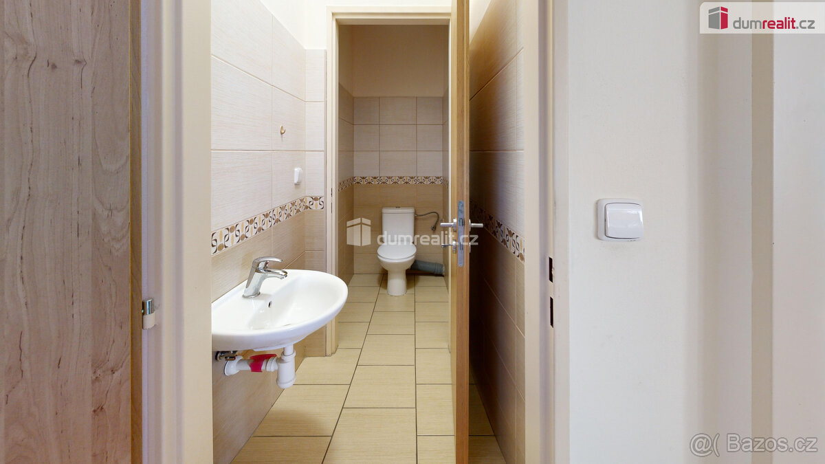 Pronájem, kancelář, 12 m2, Opava ul. U Cukrovaru - 7