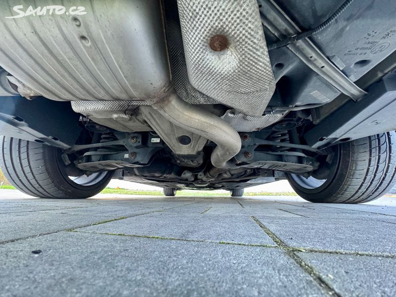 BMW Řada 3, 320,ČR,M-PAKET,PRAVIDELNÝ SER. - 7