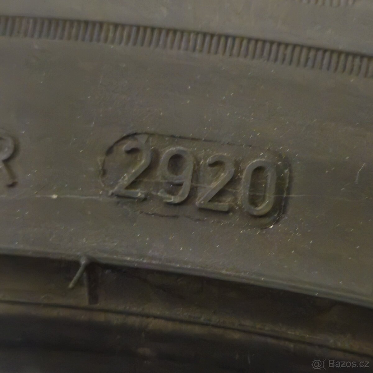 Zimní pneumatiky 7mm Dunlop 255/50 R20 A004 - 7