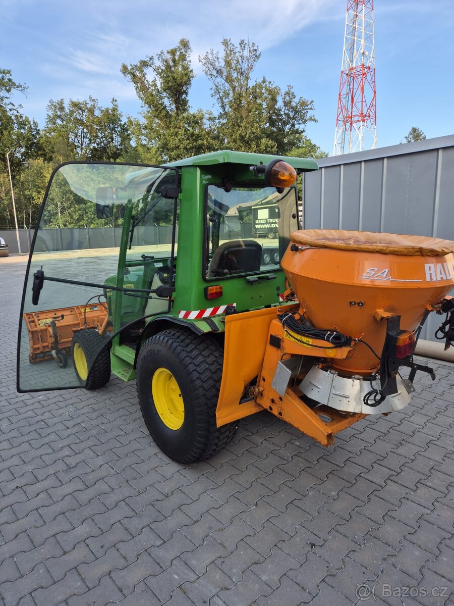 JOHN DEERE 2032 4X4 malotraktor - zimní údržba - 7