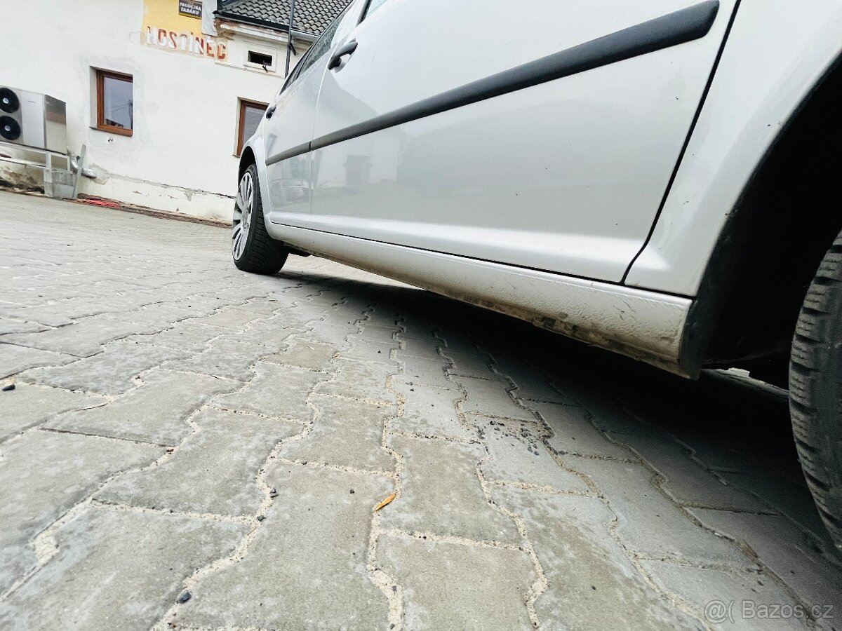 Golf 4 1.6 74kw - 7