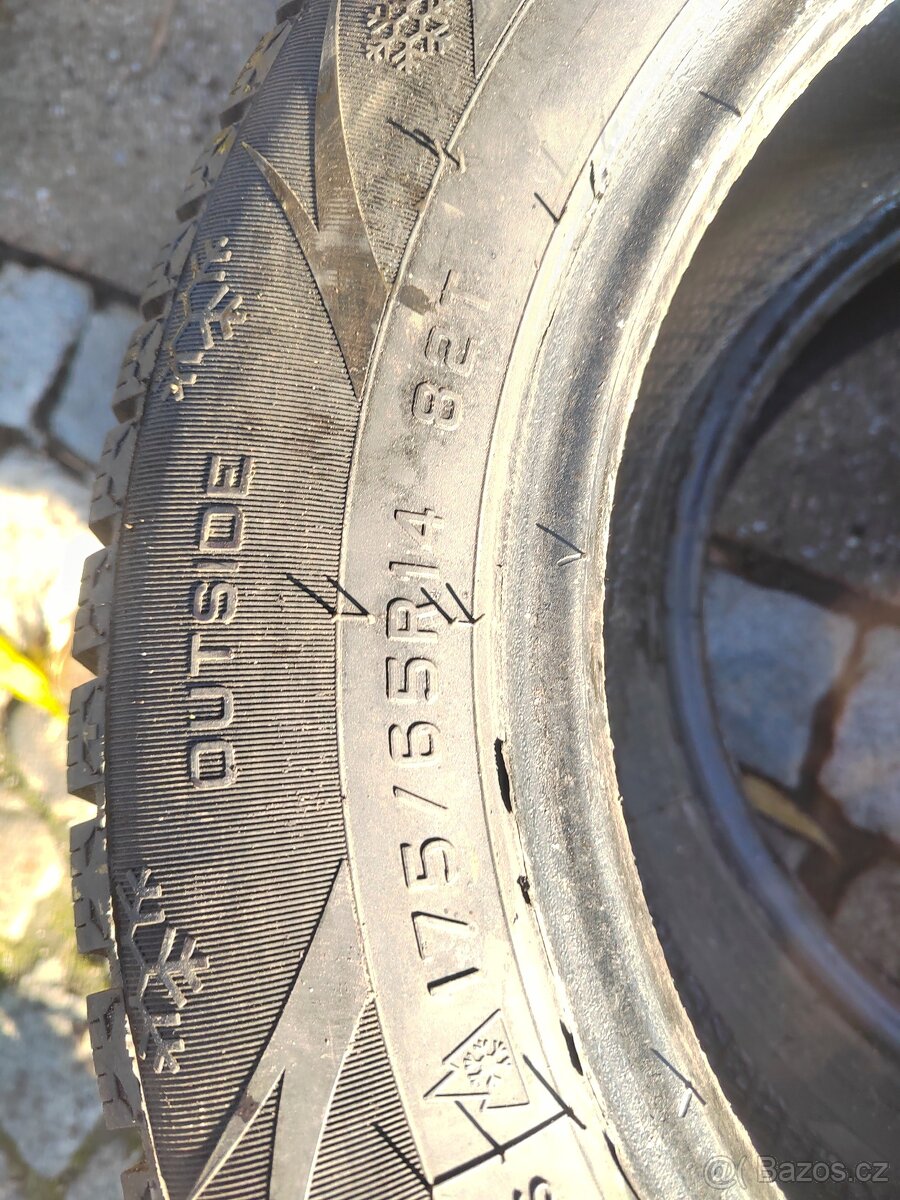Prodám téměř nové zimní pneu 175/65/14 Goldline Winter - 7