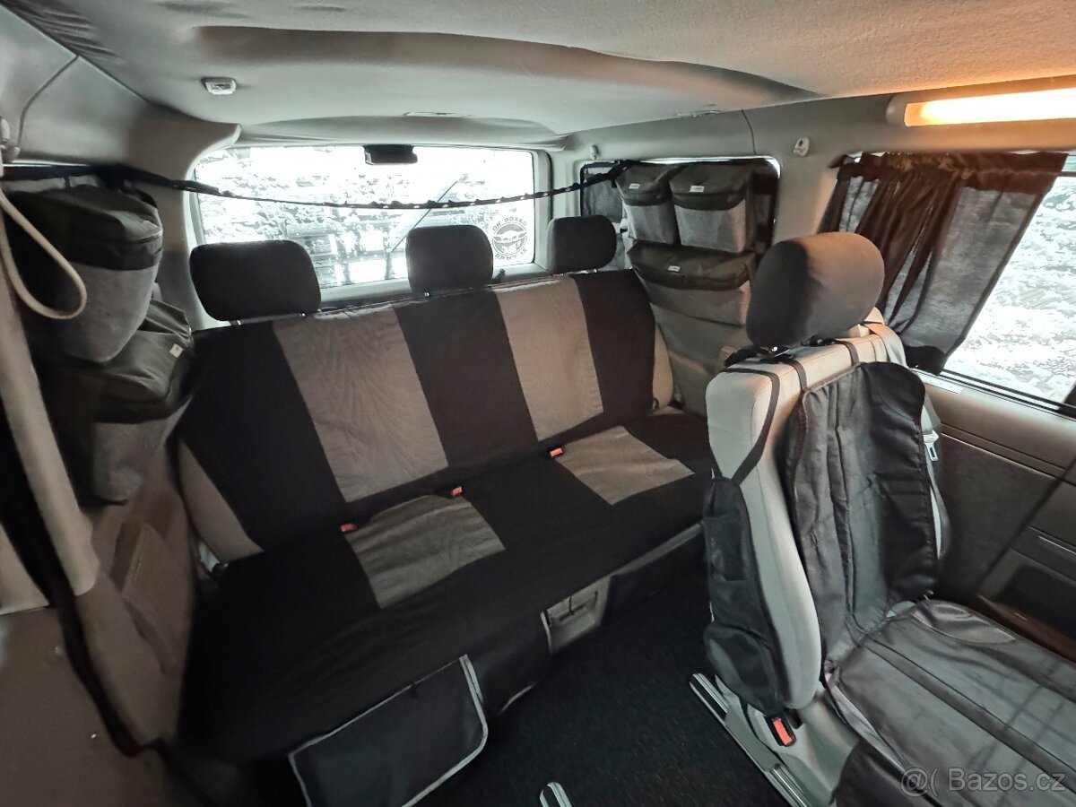 VW Multivan T4 Generation 2001, 2,4 TDi 75kw - 7