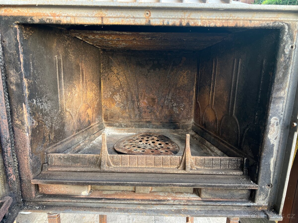 Krbová litinová kamna Blanzek 70 - 7