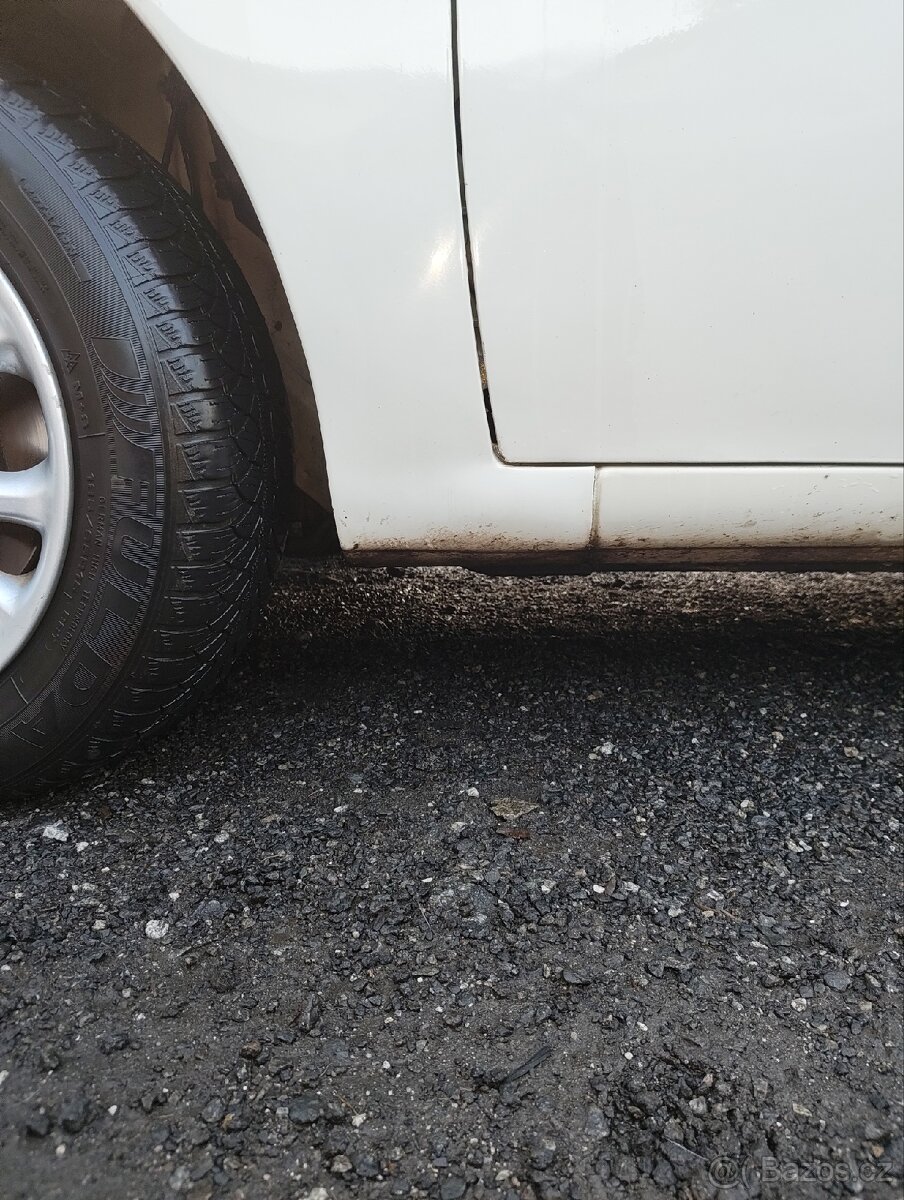 Alfa Romeo 147 1.9 JTD 88kw - 7