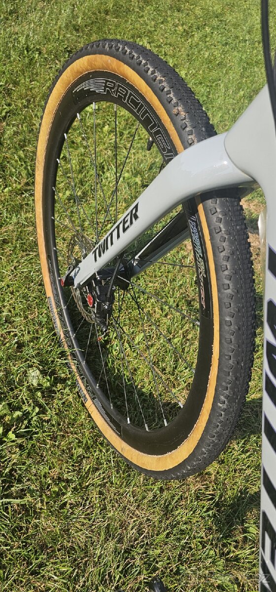 Karbonový gravel Twitter - 7