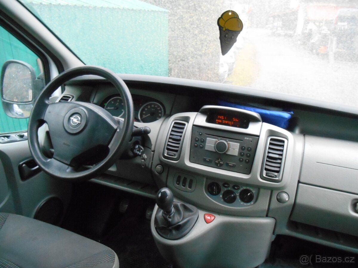 opel vivaro lonc 2,0 81kw 9 mist .super stav - 7