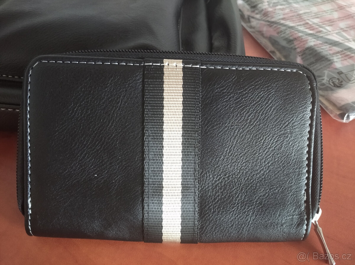 Elegantní 4dílná sada doplňků - 7