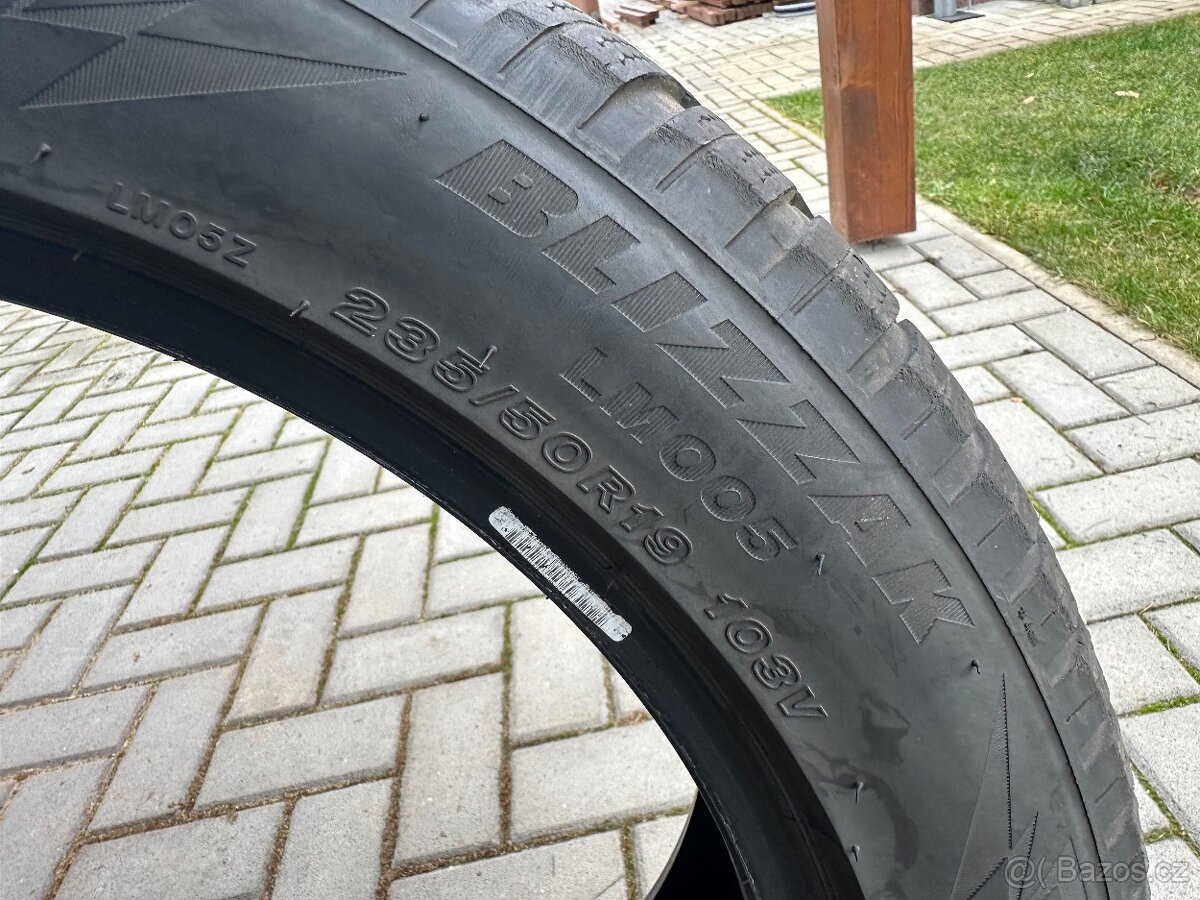 Bridgestone Blizzak LM005 235/50 R19 - 7