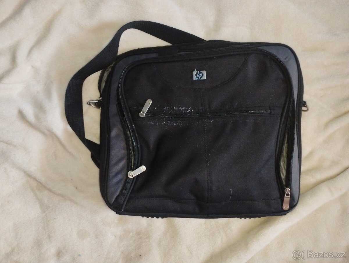 nefunkční notebook + nabíječka brašna na notebook - 7