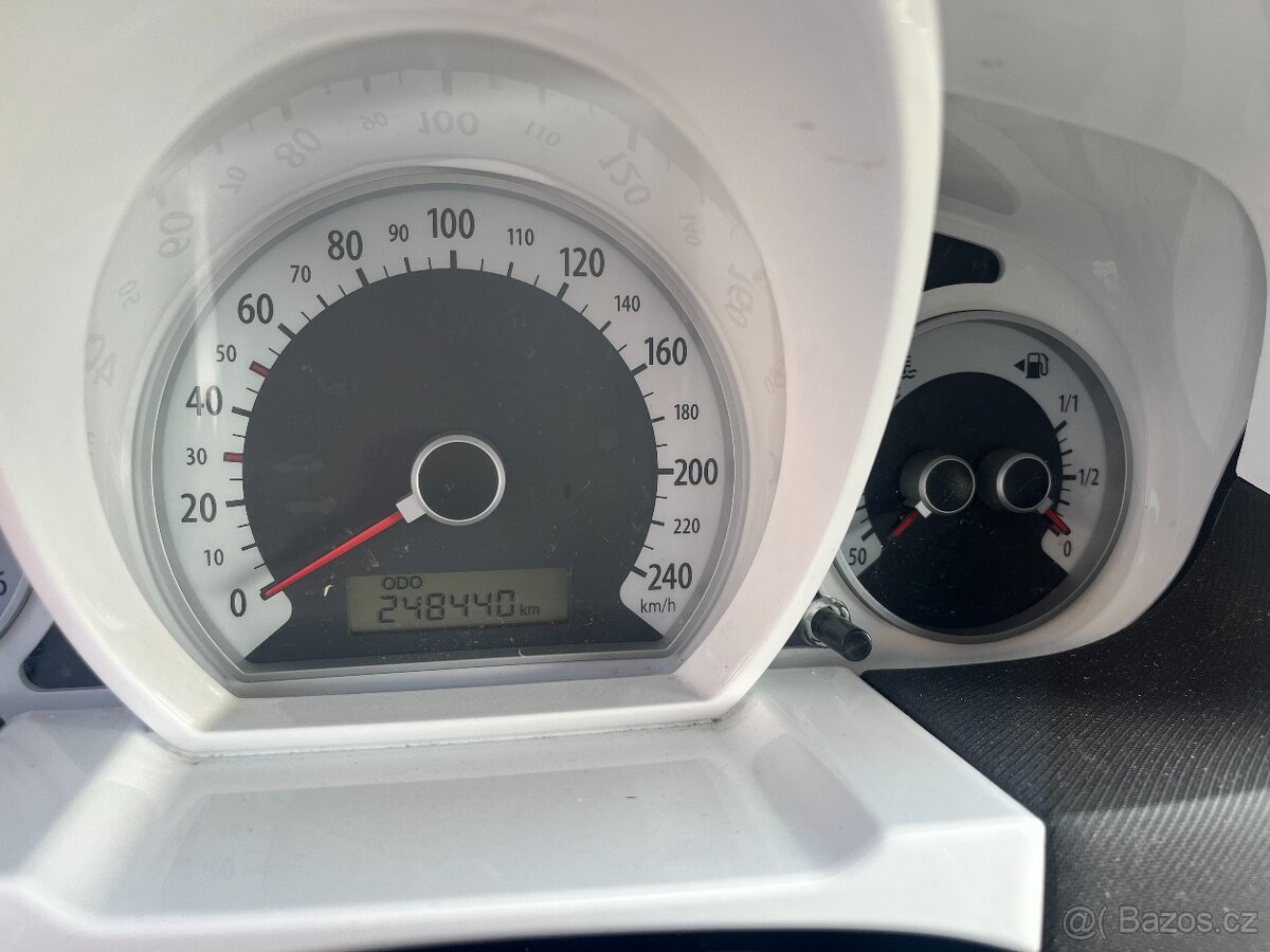 KIA PROCEED 1.6 CRDi Kupé - 7