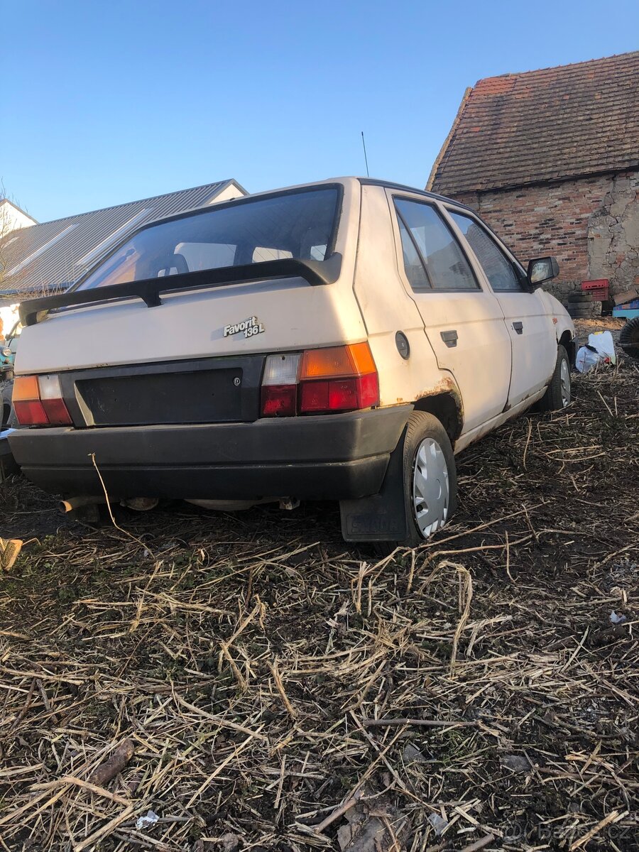 Škoda favorit - 7