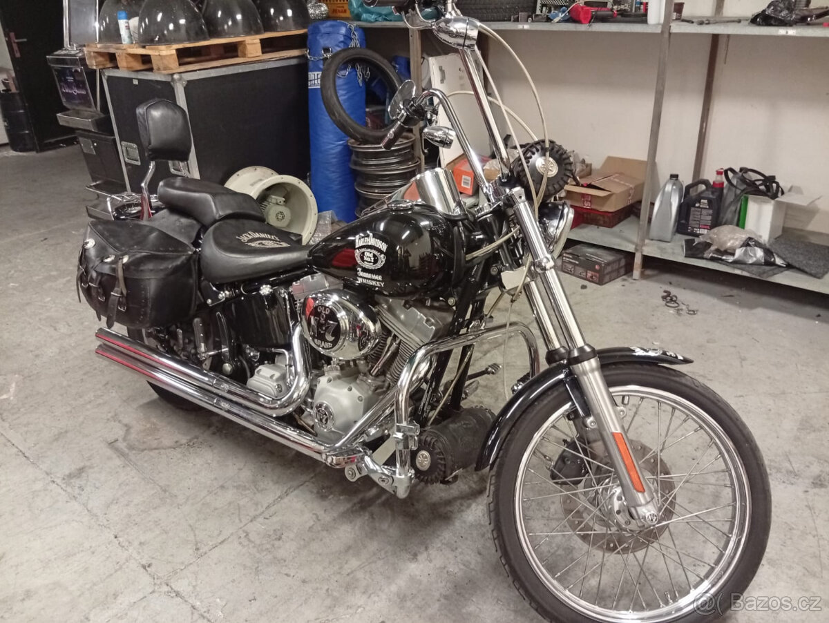 HARLEY - DAVIDSON černý FXST SOFTAIL STANDARD FXST - 7