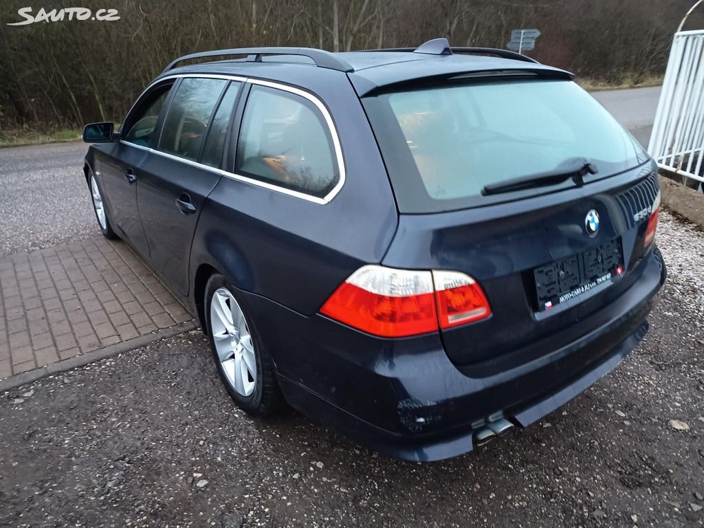 Bmw řada 5 530d Touring 170kw - 7