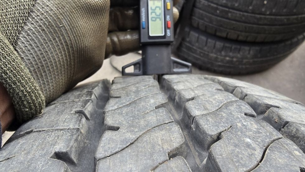 Letní pneumatika 215/75/16c Maxmiler - 7