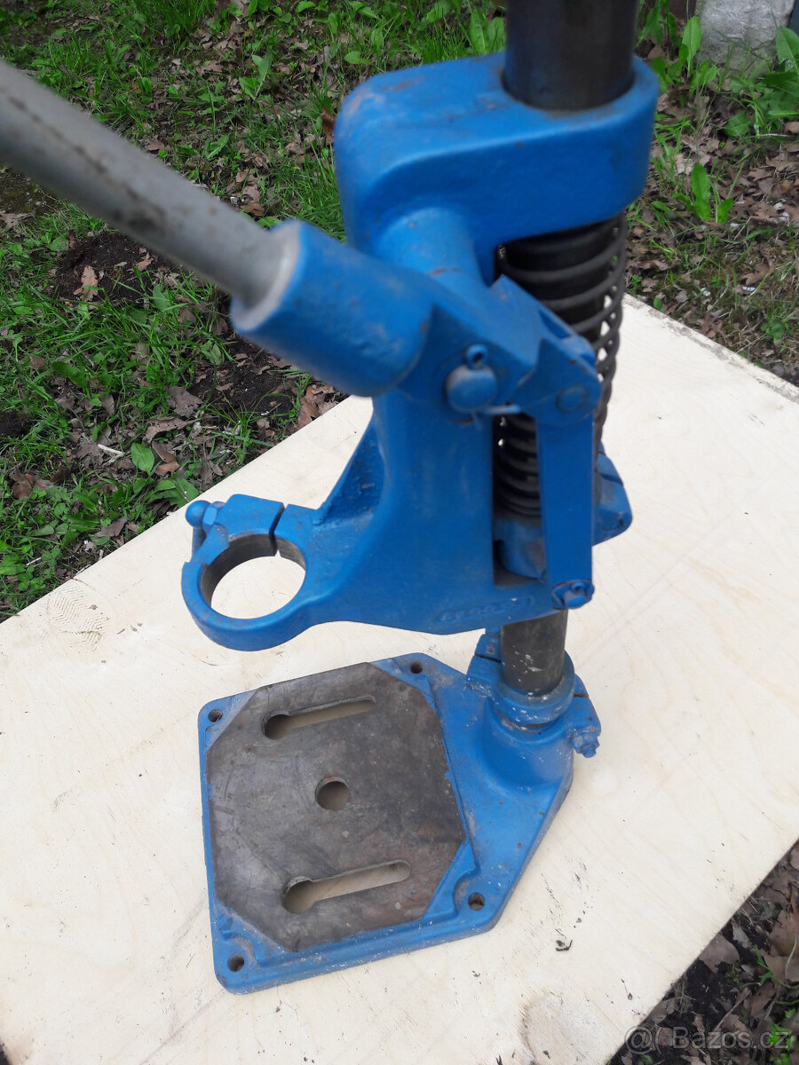 Stojan na vrtačku + lampa - 7