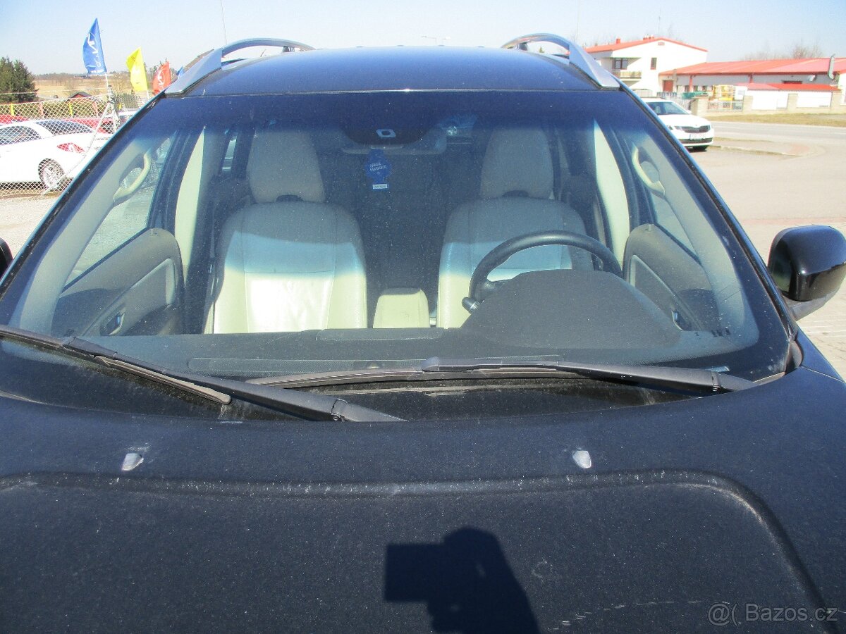 VOLVO XC90 2,4D5 147kw AWD Momentum Geartronic DPH 2012 - 7