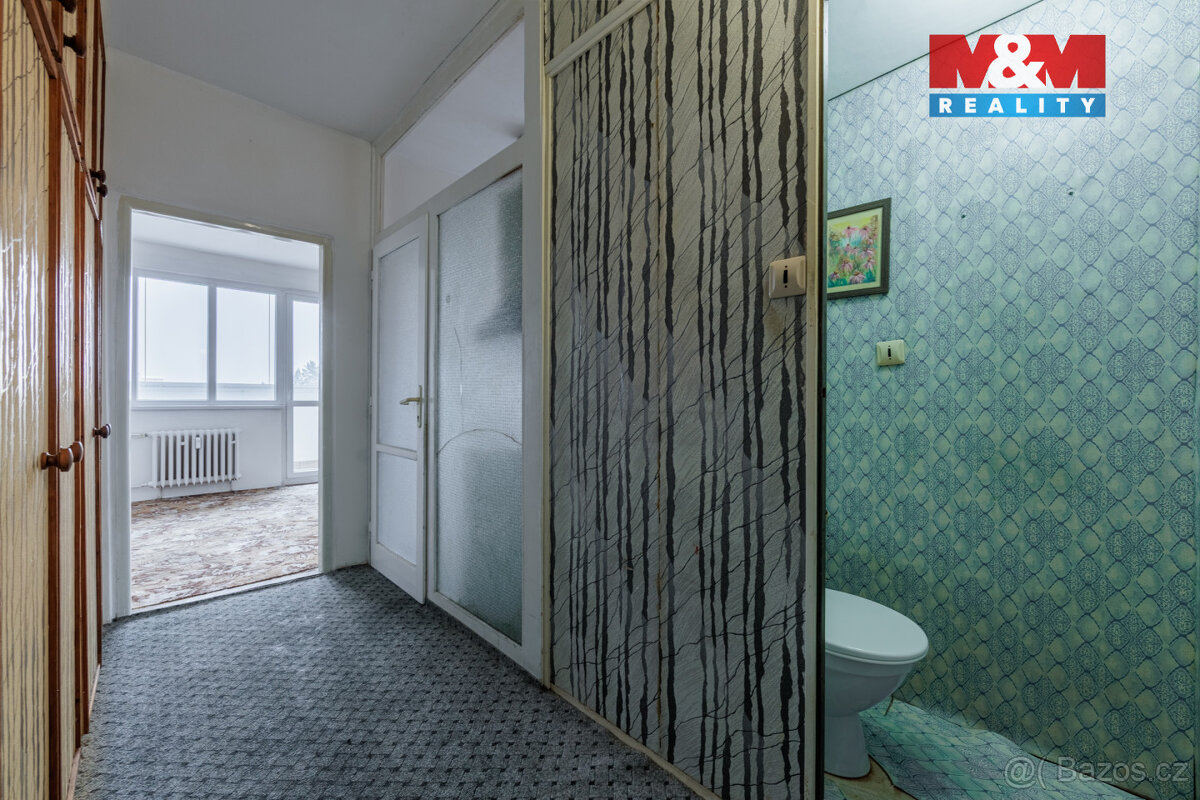 Prodej bytu 3+1, 58 m², Nová Role, ul. Chodovská - 7