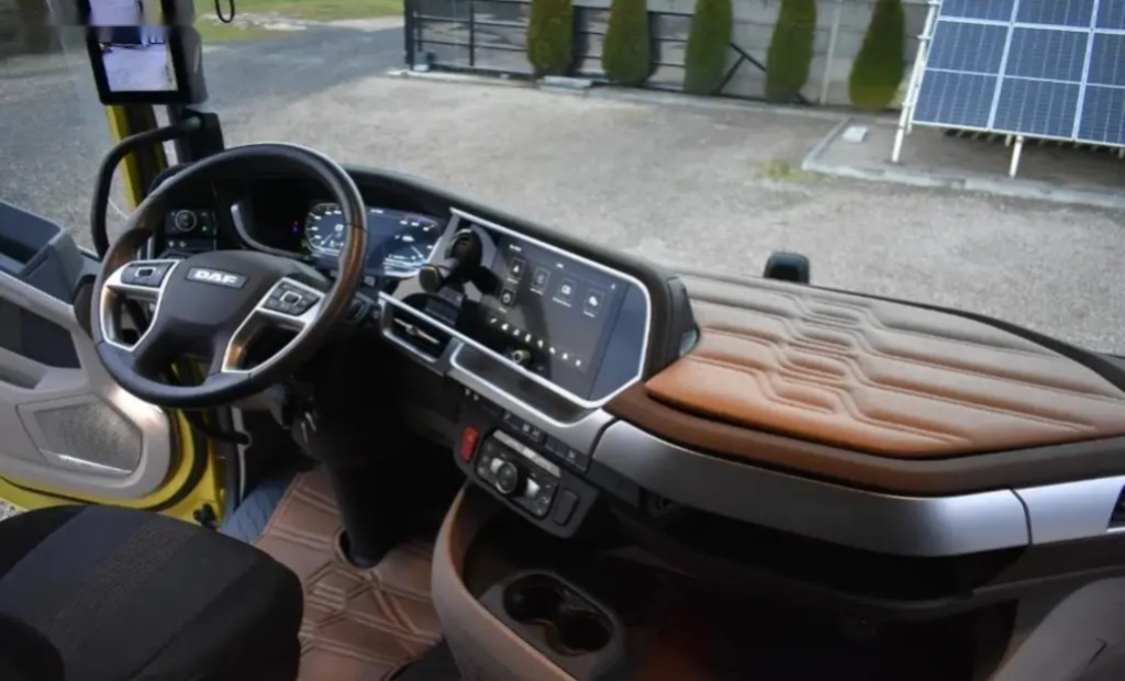 DAF, XG+530 hydraulika EURO 6 - 7