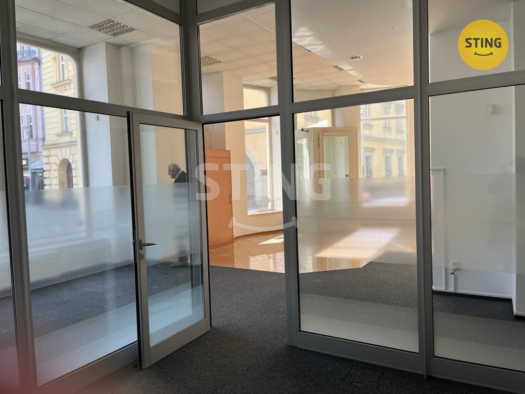 Pronájem atraktivního komerčního prostoru., 127446 - 7