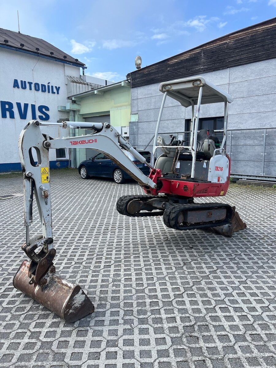 půjčení minibagru Takeuchi o váze 1,8t (díky tomu vykope) - 7