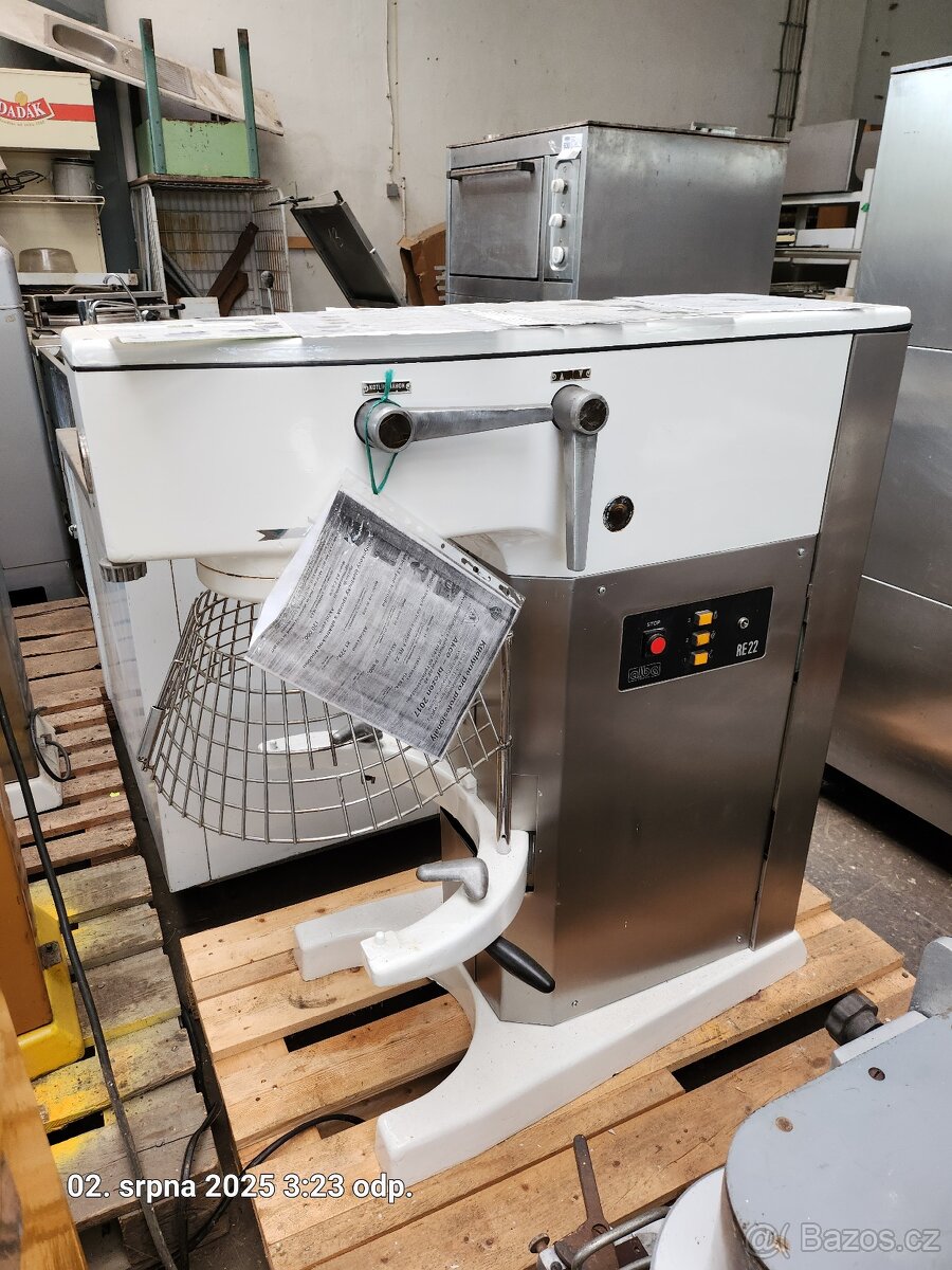 Zařízení profi kuchyně funkční - 7