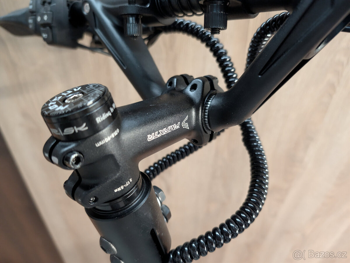 Elektrokoloběžka Dualtron Victor Pro - 7