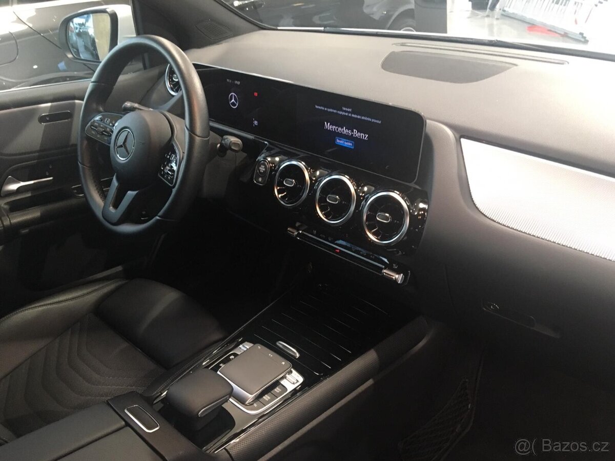 Mercedes-Benz B180 (2019) - 7