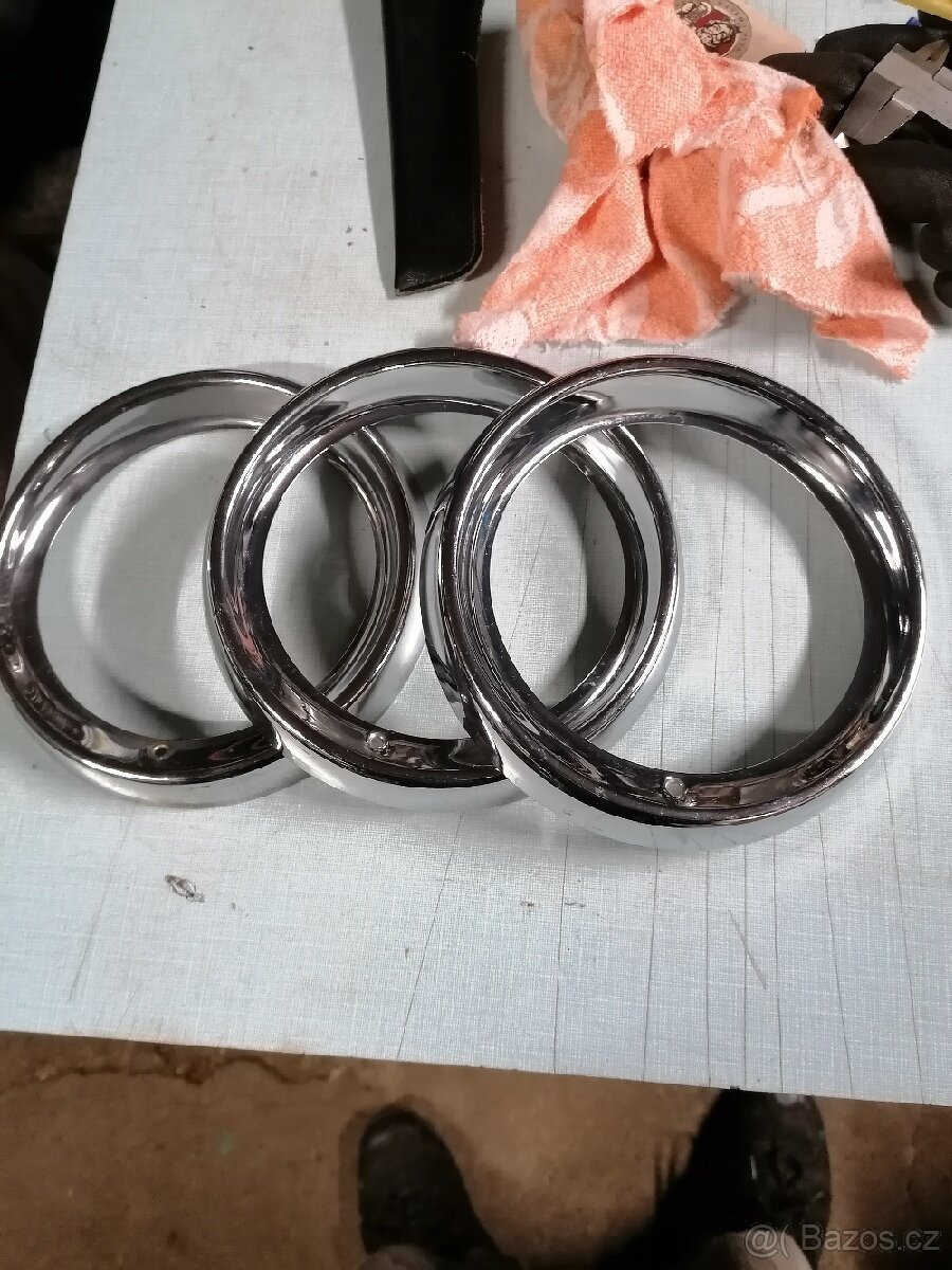 žiguli, Fiat, Opel, Renault, rámečky světel, vše 700kč - 7