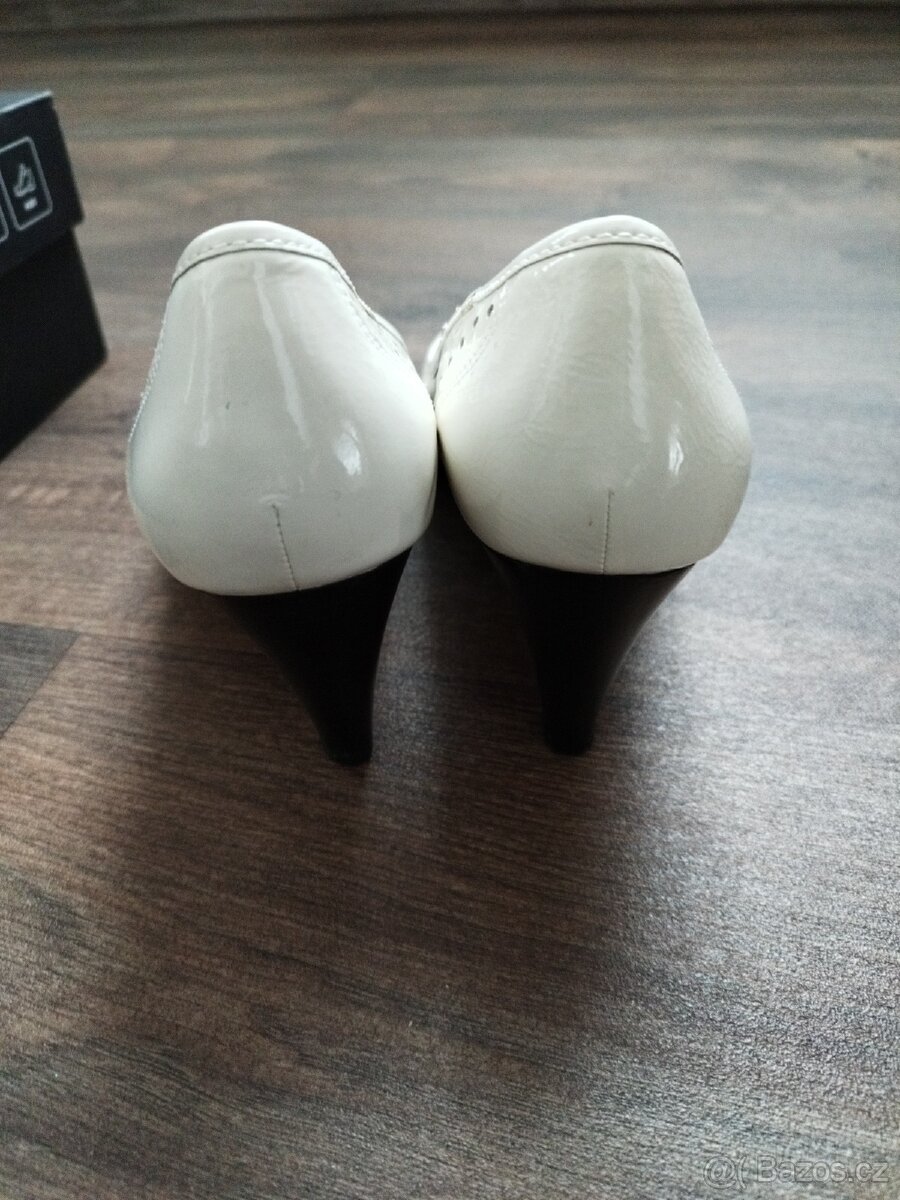 Lodicky Zn. ECCO vel. 40 - 7