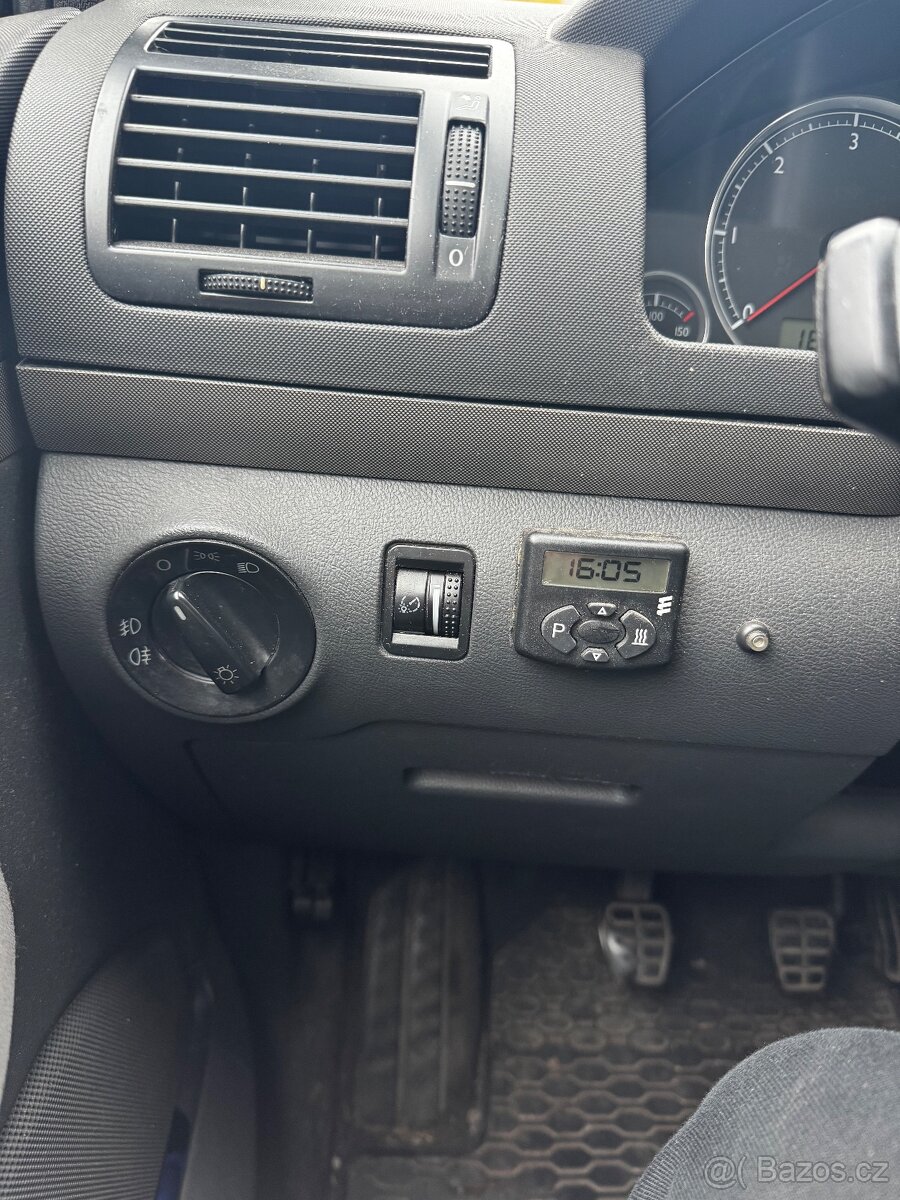 VW SHARAN 1.9tdi SPACIAL 110kw - 7