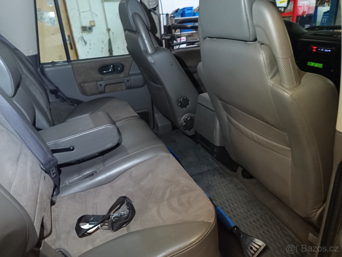 Land Rover Discovery 2 - 7