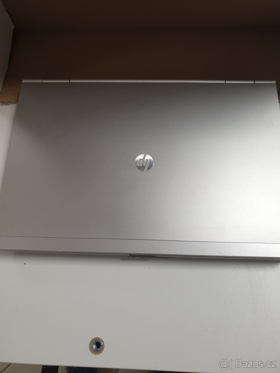 HP EliteBook 8460p,14.1" , i5-2520M, 6GB RAM, SSD - 7