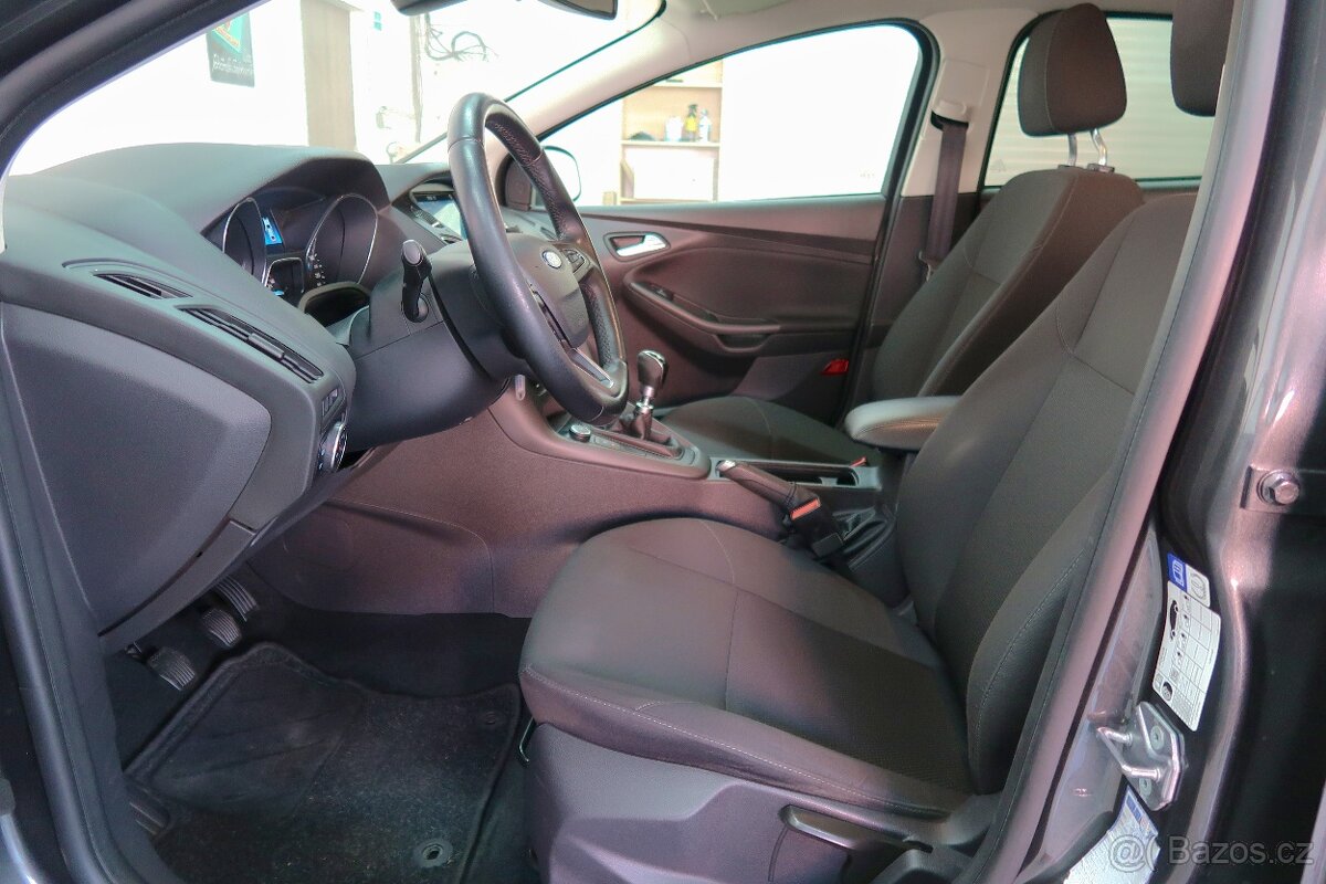 Ford Focus 1.5 TDCi 88kW,Cool&Connect,ZÁRUKA,Serviska,2xkola - 7