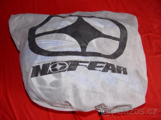 Prodám motokrosovou/endurovou přilbu Nofear Prime - 7