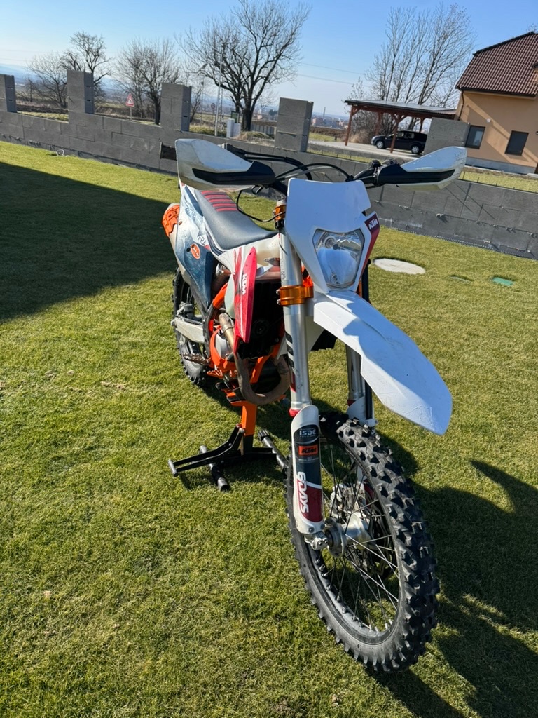 KTM 350 - 7