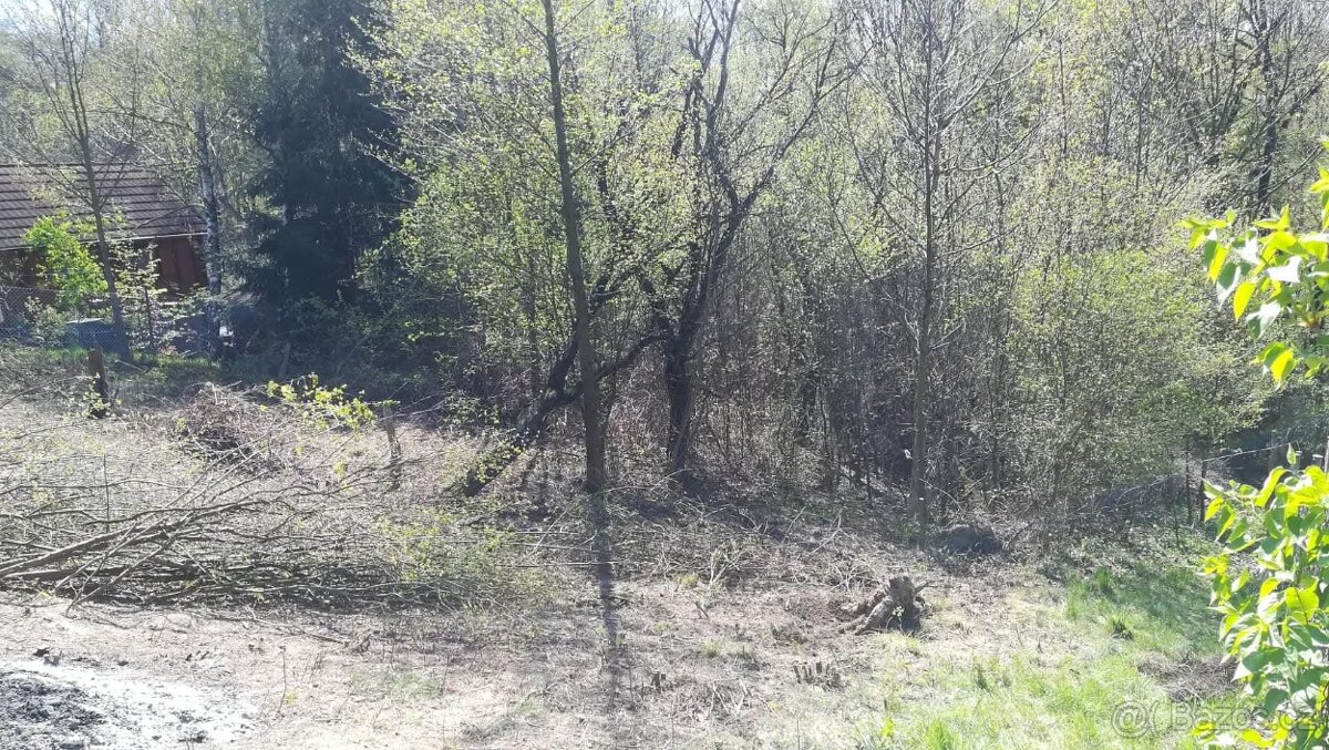 Stavební pozemek Žlutava - 7